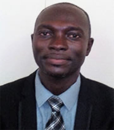 Dr Mark Akrong